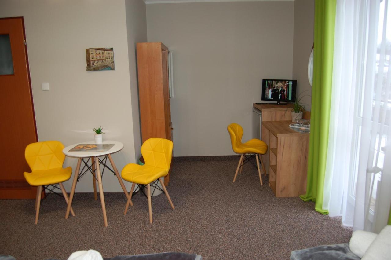 Lesne Zacisze Hotel Weremien Exterior photo
